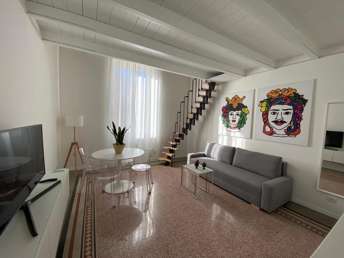 Palazzo Caltagirone Suite Palermo Exterior foto